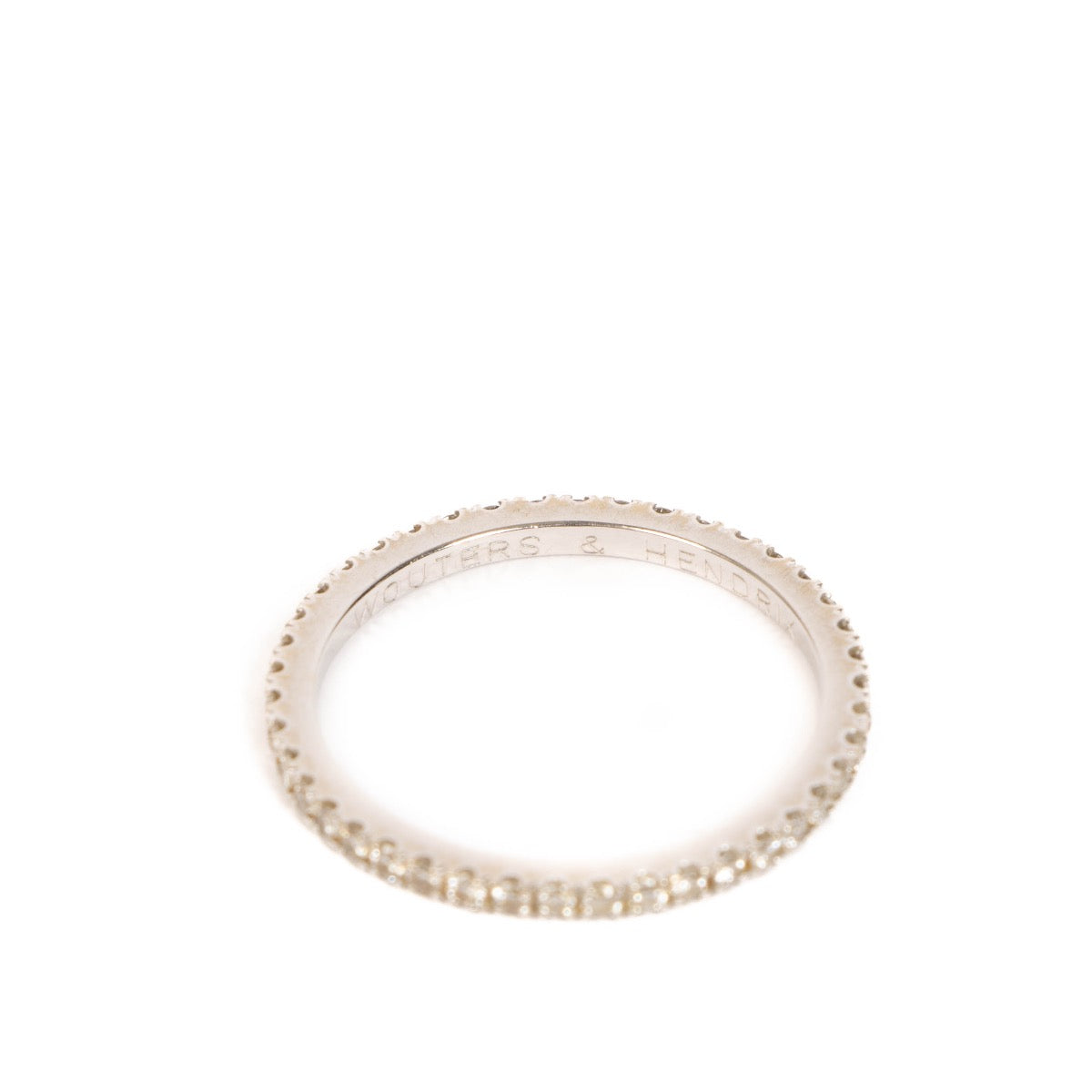 Shop safe online at Labellov in Antwerp, Brussels and Knokke this 100% authentic second hand Wouters & Hendrix White Gold Diamond RIng
