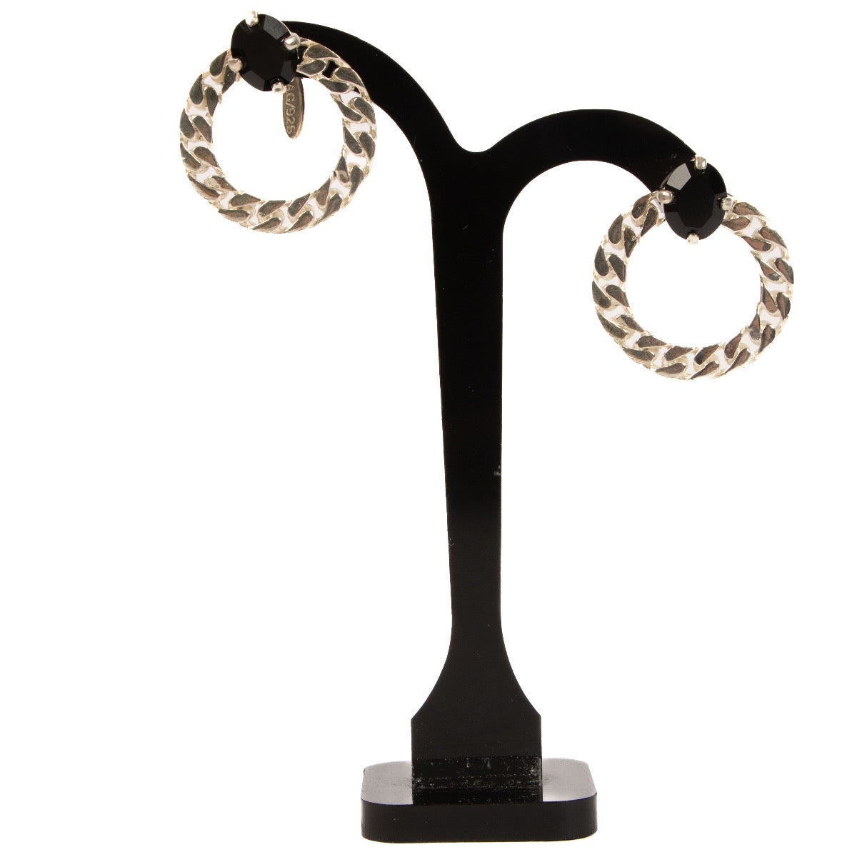 Shop safe online at Labellov in Antwerp, Brussels and Knokke these 100% authentic second hand Wouters & Hendrix Sterling Silver Chain Onyx Earrings