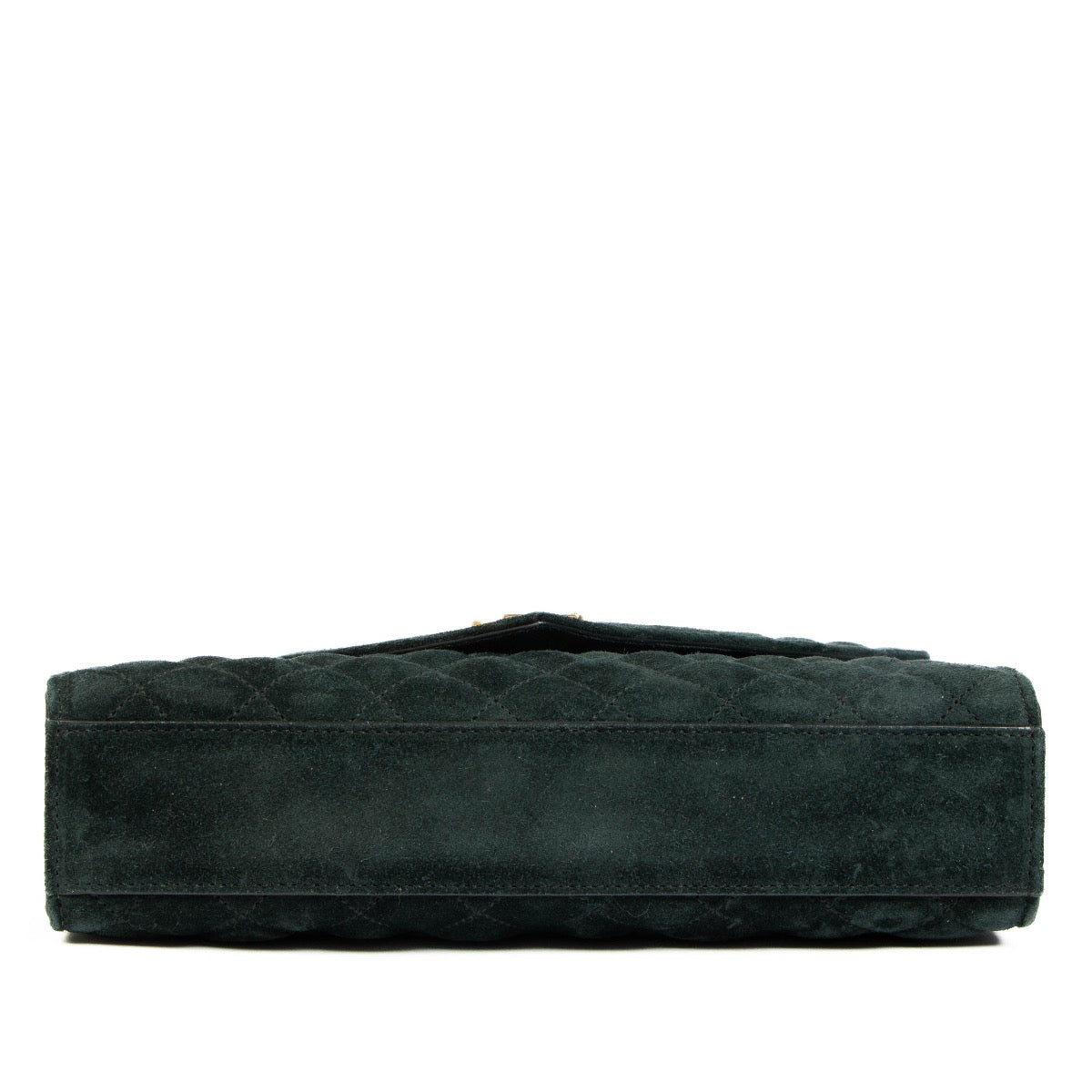 Shop safe online at Labellov in Antwerp, Brussels and Knokke this 100% authentic second hand Saint Laurent Green Suede Medium Envelope Crossbody