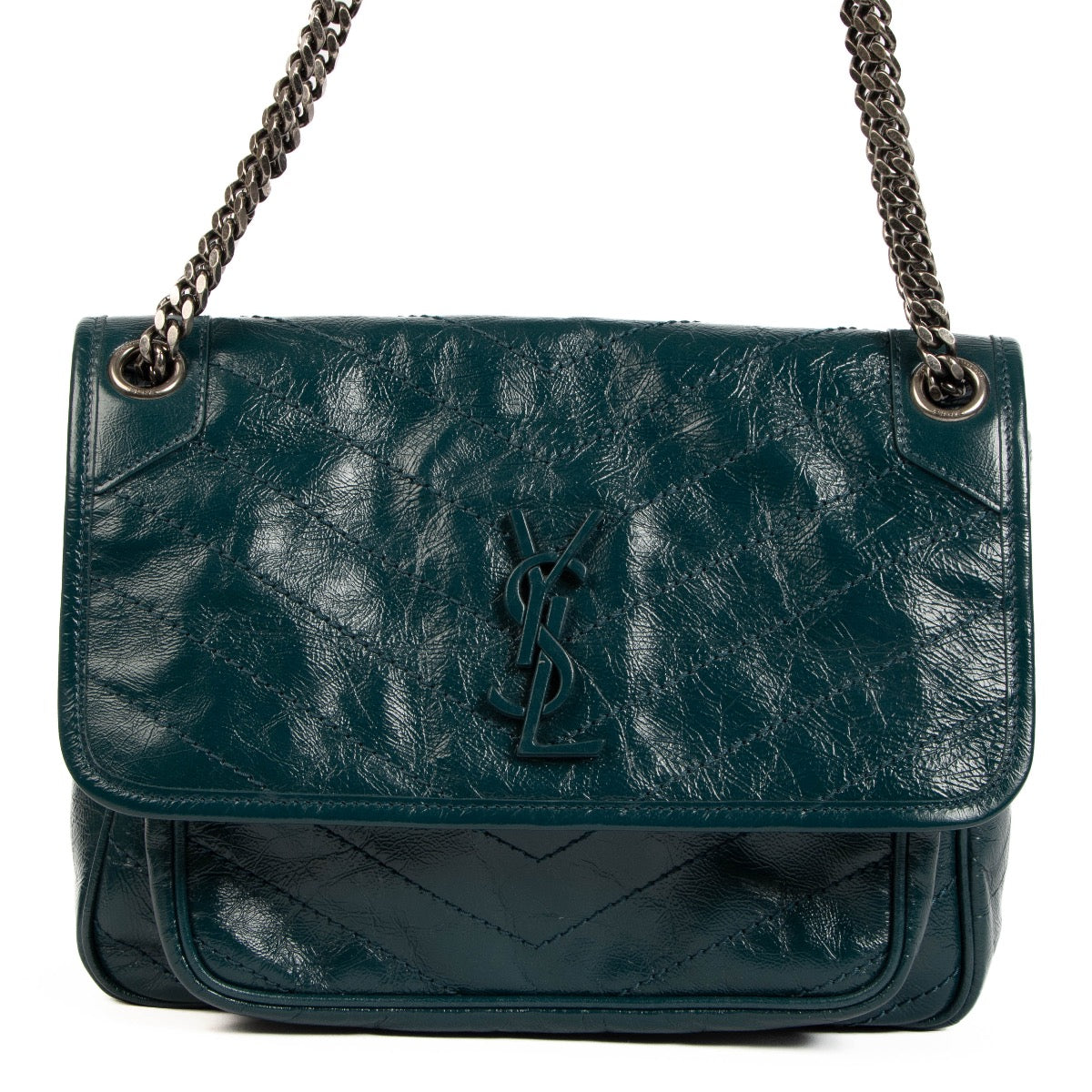 Shop safe online at Labellov in Antwerp, Brussels and Knokke this 100% authentic second hand Saint Laurent Green Leather Medium Niki Crossbody