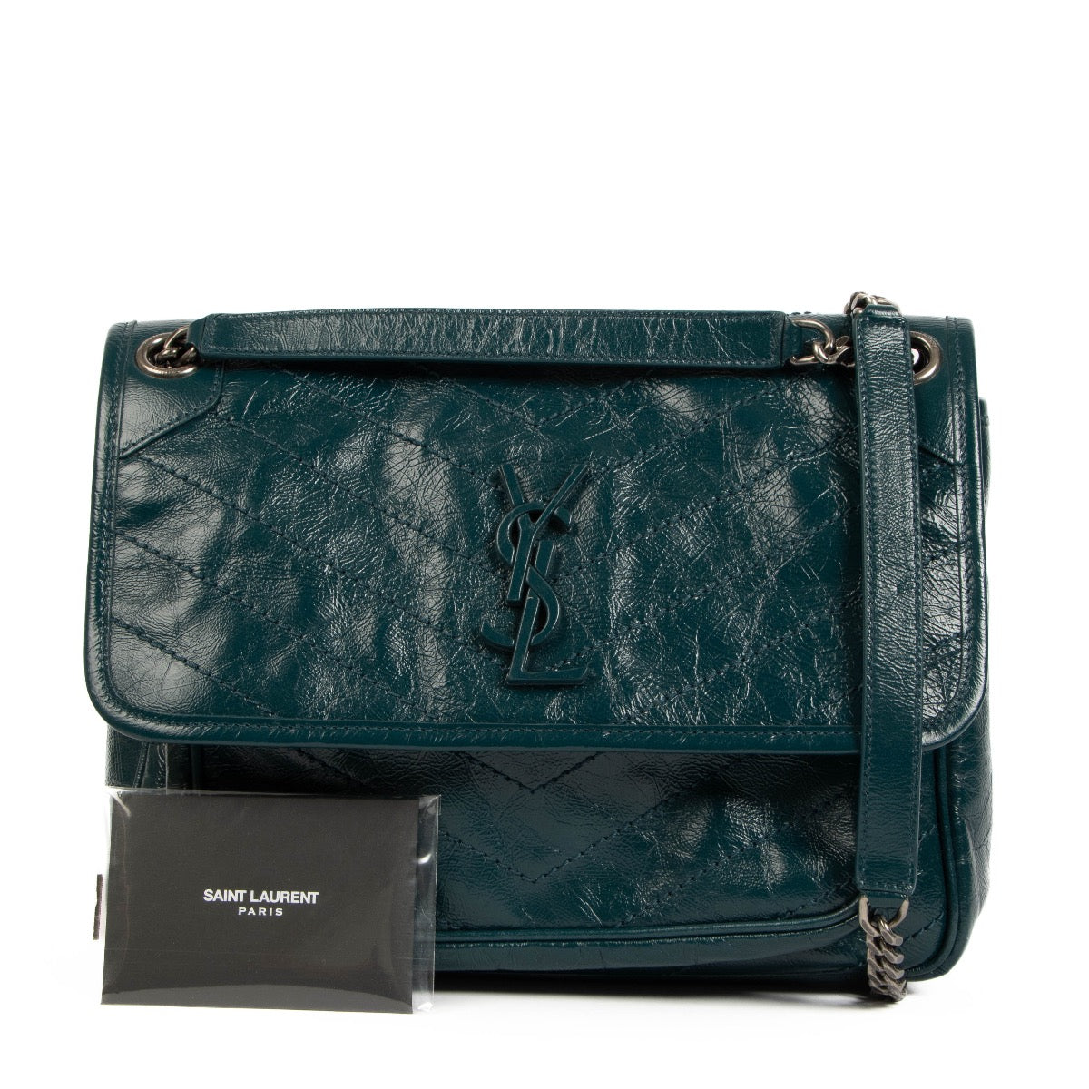 Shop safe online at Labellov in Antwerp, Brussels and Knokke this 100% authentic second hand Saint Laurent Green Leather Medium Niki Crossbody