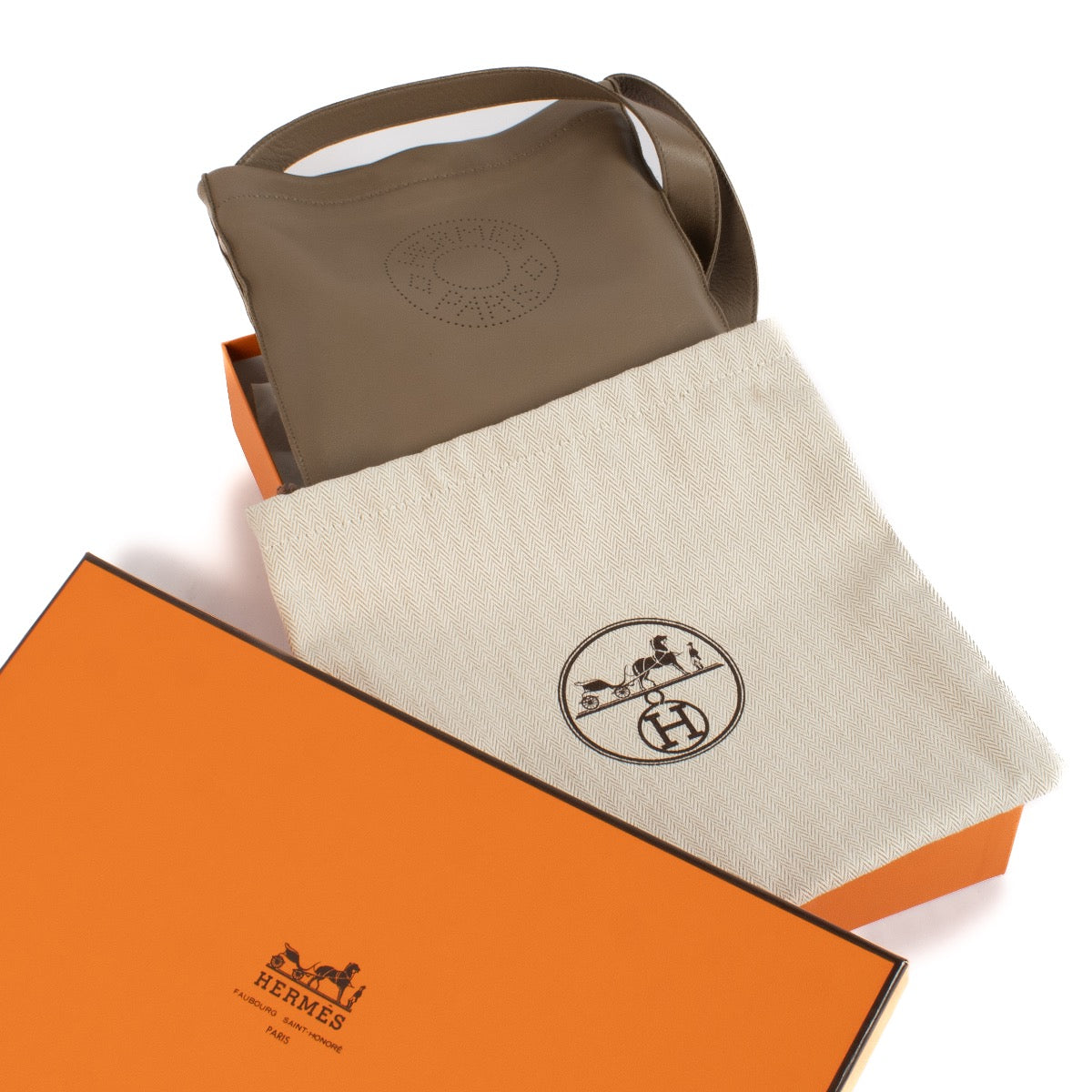 shop 100% authentic second hand Hermès Etoupe Clou De Selle Bag on Labellov.com