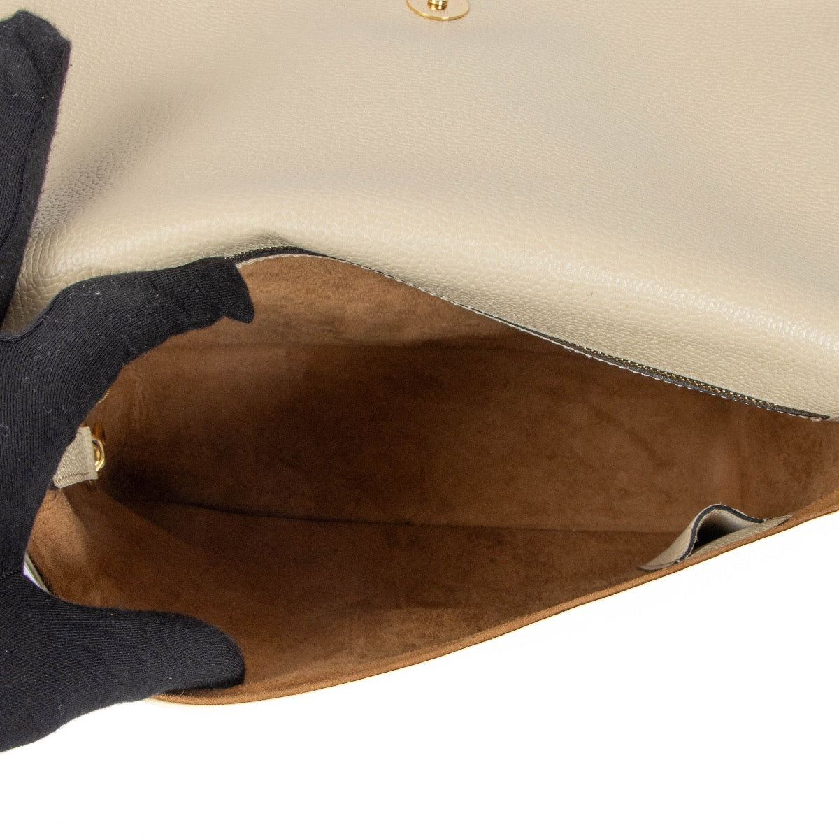 Shop 100% second-hand Delvaux Cream Jumping Poirier Bag on Labellov.com