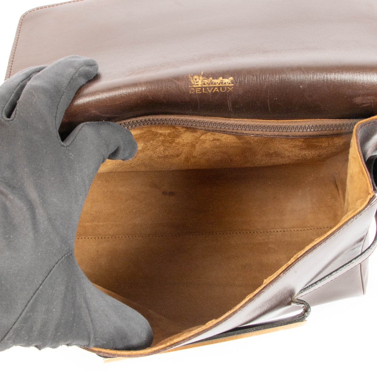 shop 100% authentic second hand Delvaux Brown Smooth Leather Shoulder Bag on Labellov.com