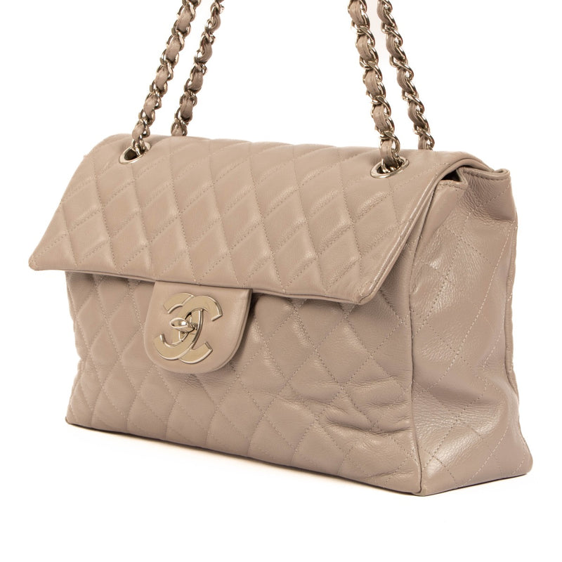 shop 100% authentic second hand Chanel Grey Calfskin Maxi Classic Bag on Labellov.com