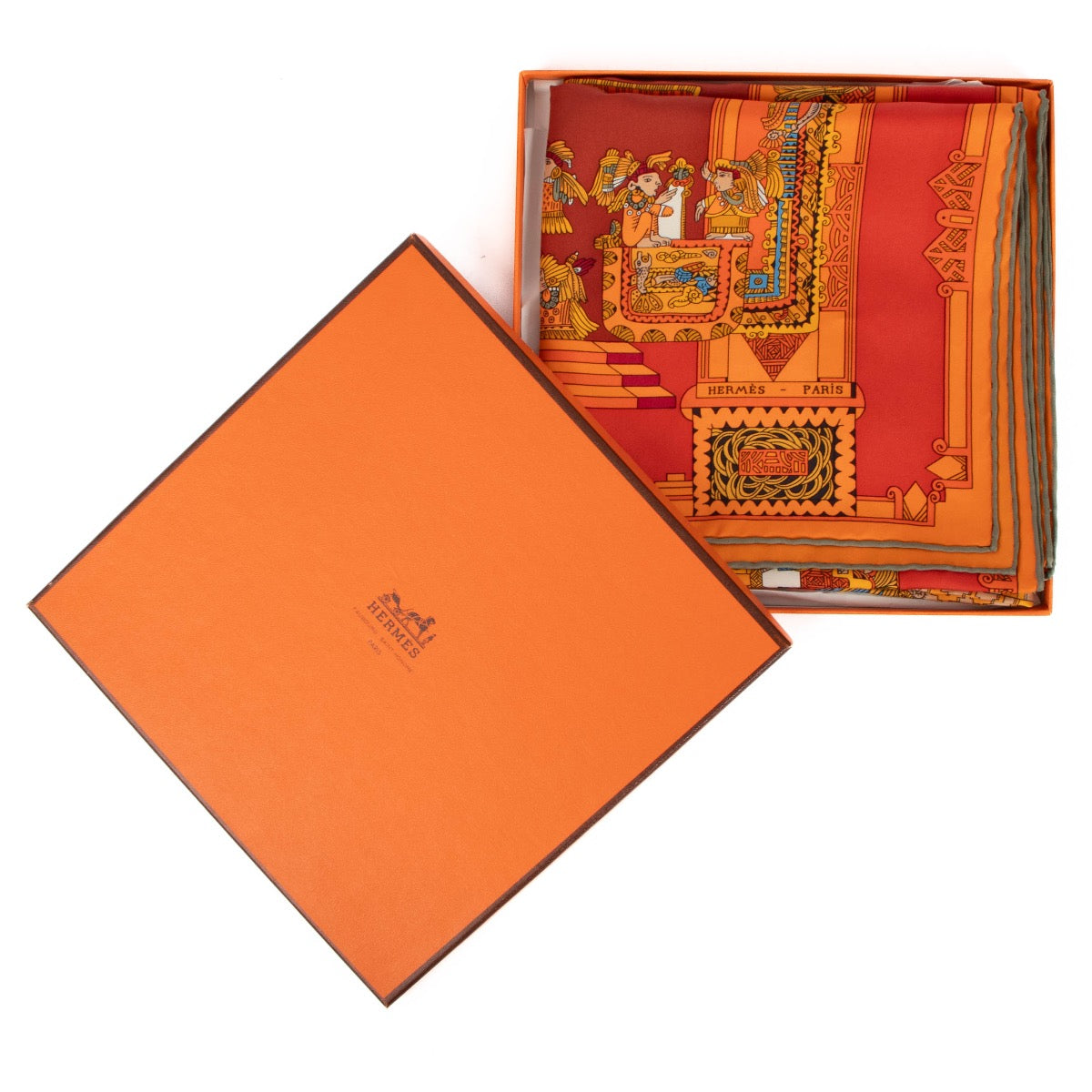 shop 100% authentic second hand Hermès Astres Et Soleil Silk Scarf on Labellov.com