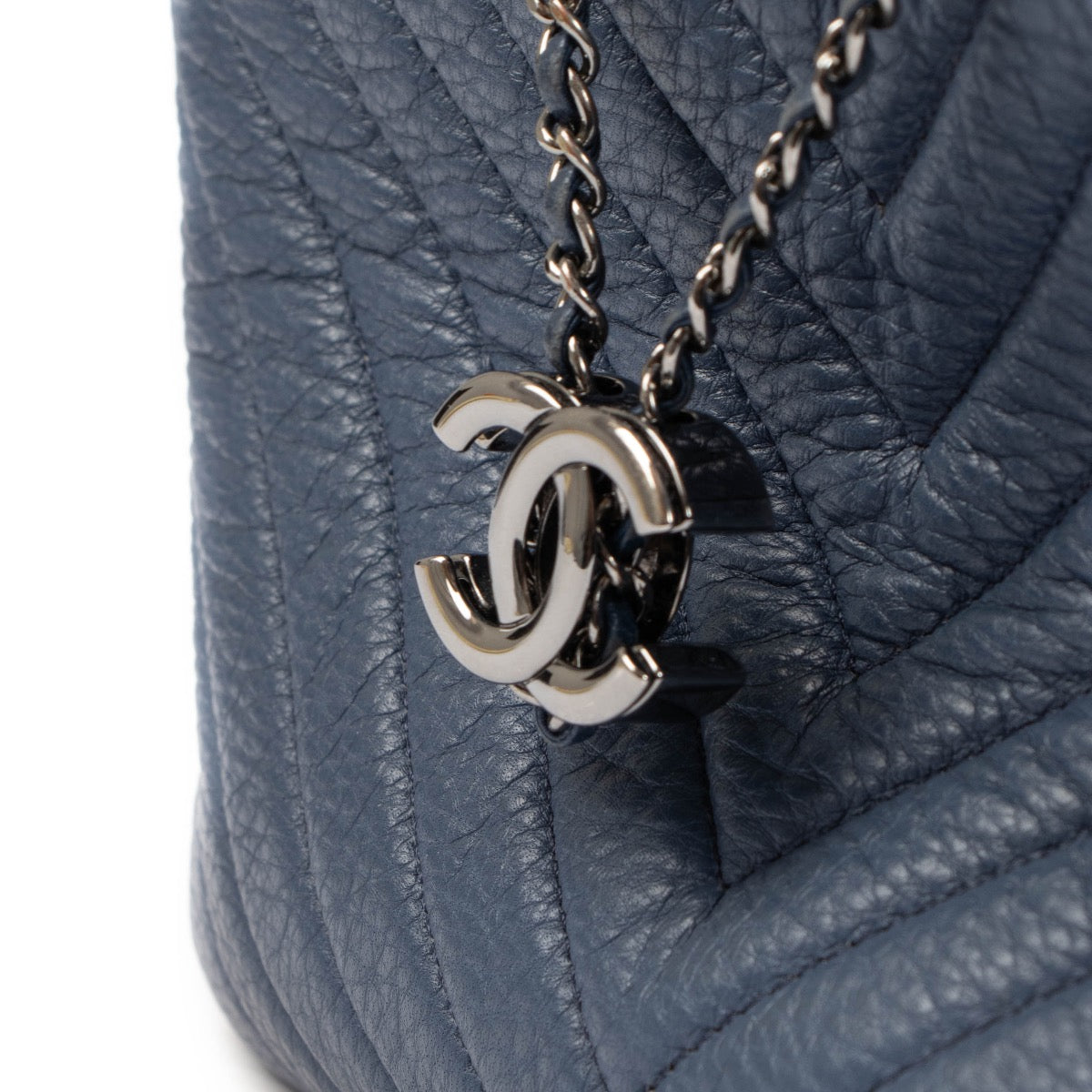 shop 100% authentic second hand Chanel Blue Chevron Deerskin Urban Spirit Chain Bucket Bag on Labellov.com