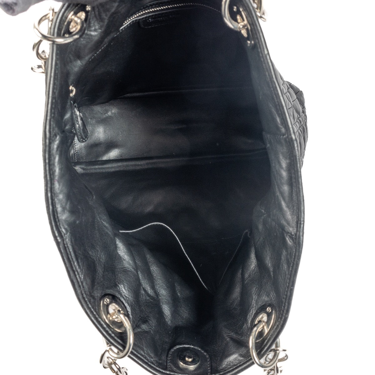 Shop 100% authentic second-hand Christian Dior Soft Shopping Shoulder Bag on Labellov.com