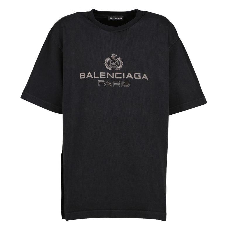 Balenciaga Black Logo T-shirt - size S for the best price at Labellov secondhand luxury in Antwerp. We buy and sell your preloved and new designer items.