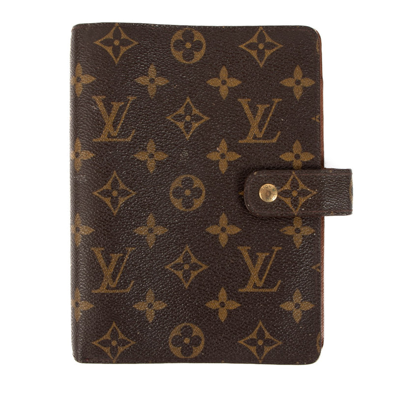 Buy a verified second-hand Louis Vuitton Monogram Medium Ring Agenda Cover in very good condition at Labellov Antwerp, Brussels, Knokke.