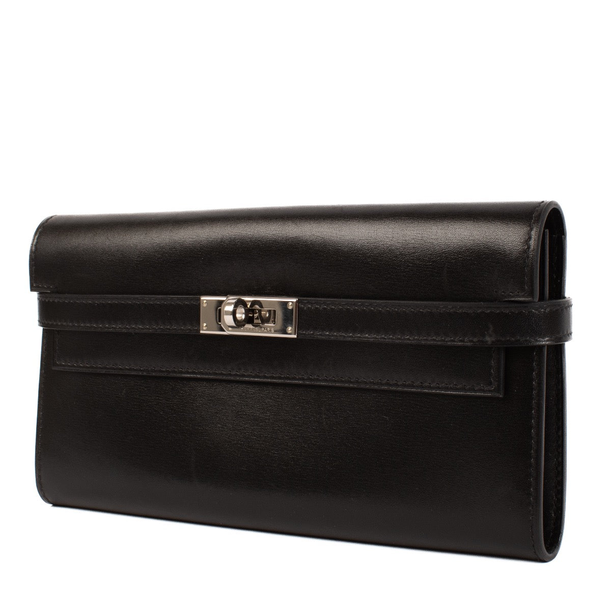 Shop safe online at Labellov in Antwerp, Brussels and Knokke this 100% authentic second hand Hermes Black Box Kelly Classique Wallet PHW