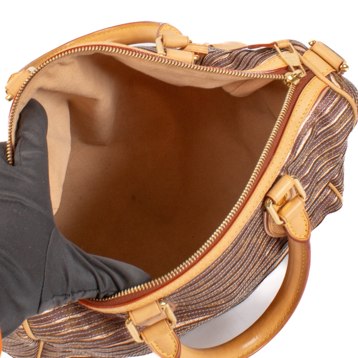 shop 100% authentic second hand Louis Vuitton Monogram Eden Speedy Bandoulière 30 on Labellov.com