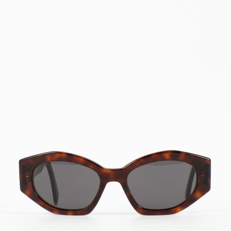 Shop 100% authentic secondhand Celine Brown Triomphe CL40238U Sunglasses on Labellov.com