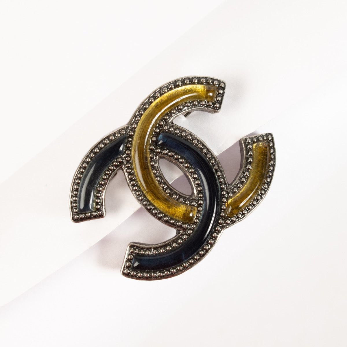 Shop 100% authentic secondhand Chanel Silver Brooch on Labellov.com
