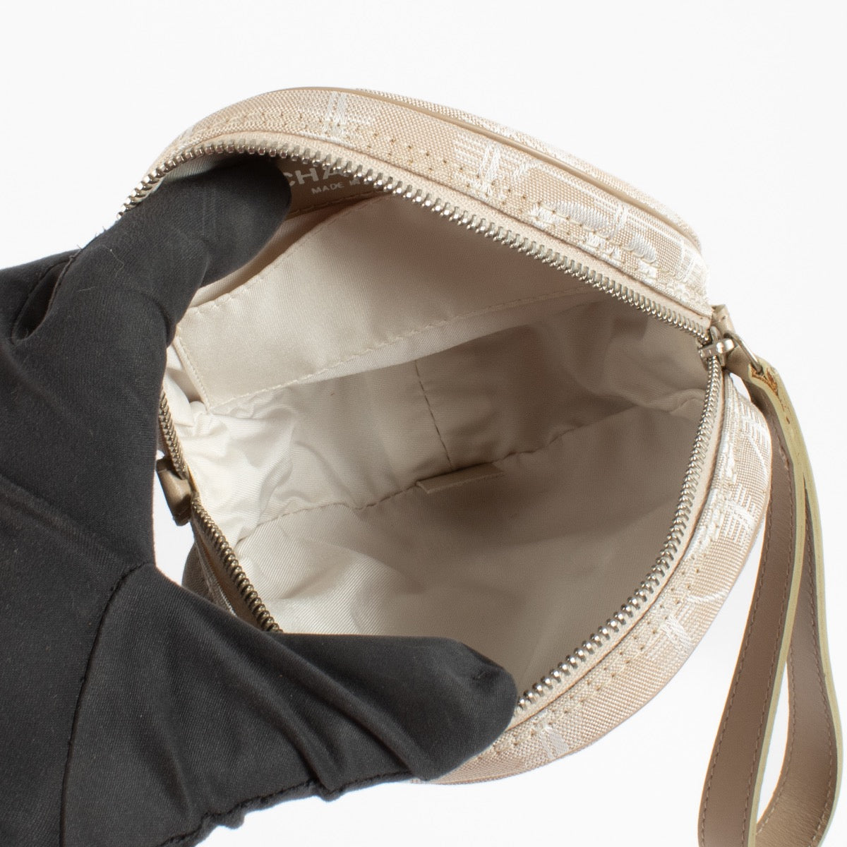 Shop 100% authentic secondhand Chanel Pink Jacquard Travel Line Nylon Clutch on Labellov.com