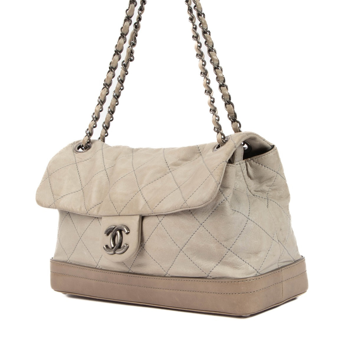 Chanel Grijze Shimmer Leren VIP Kleptas