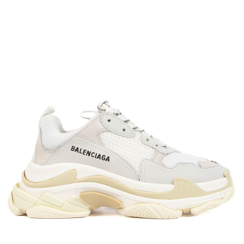 Balenciaga White Triple S Sneakers, Balenciaga White Triple S, Balenciaga Triple S, Balenciaga Sneakers, New, Balenciaga Triple S Sneakers, Balenciaga, Labellov, Preloved, Antwerp