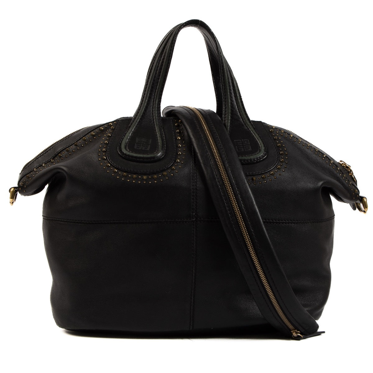 Buy authentic designer bags at the best price at Labellov. Safe and secure shopping. Koop online tweedehands authentieke Givenchy handtassen bij labellov.