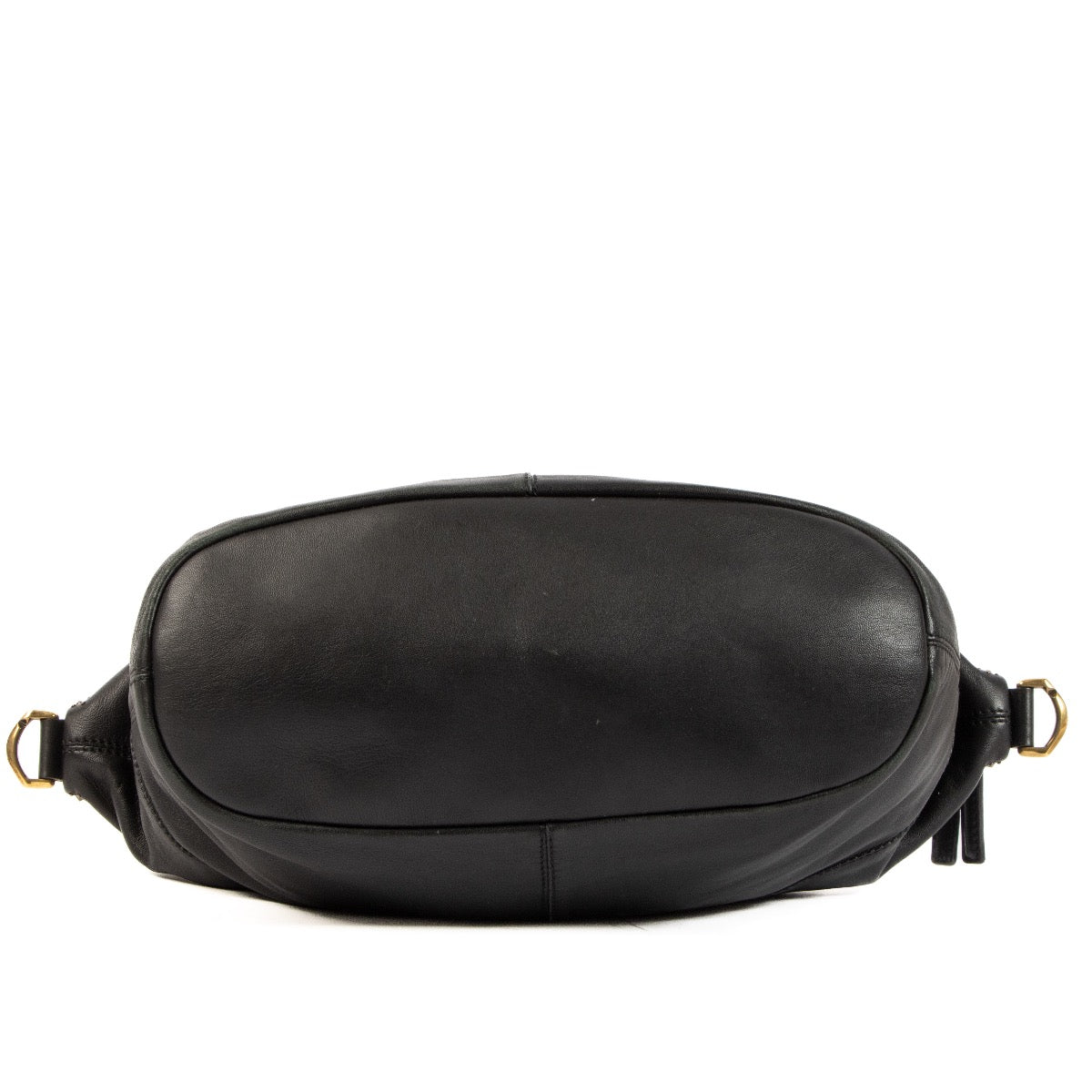 Buy authentic designer bags at the best price at Labellov. Safe and secure shopping. Koop online tweedehands authentieke Givenchy handtassen bij labellov.