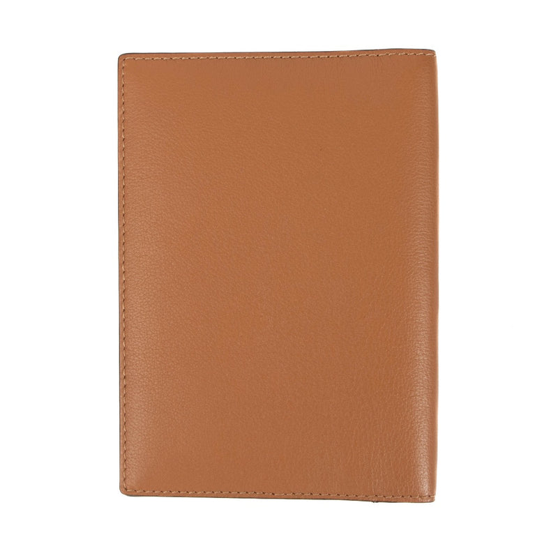 Shop 100% authentic second-hand Delvaux Signature Passport Polo Végétal on Labellov.com