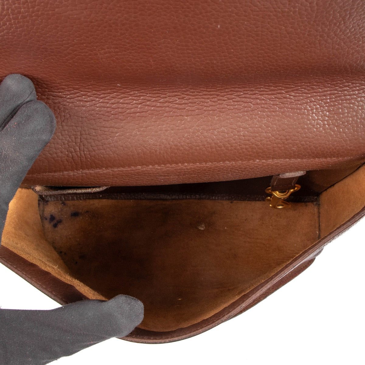 Shop 100% authentic second-hand Delvaux Brown Crossbody on Labellov.com