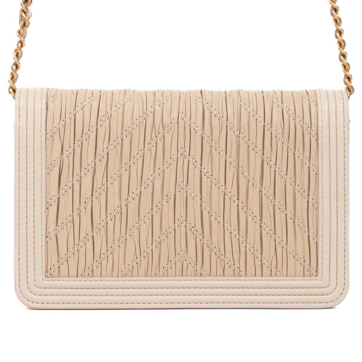Shop safe online at Labellov in Antwerp, Brussels and Knokke this 100% authentic second hand Chanel Beige Boy Wallet On Chain Crossbody