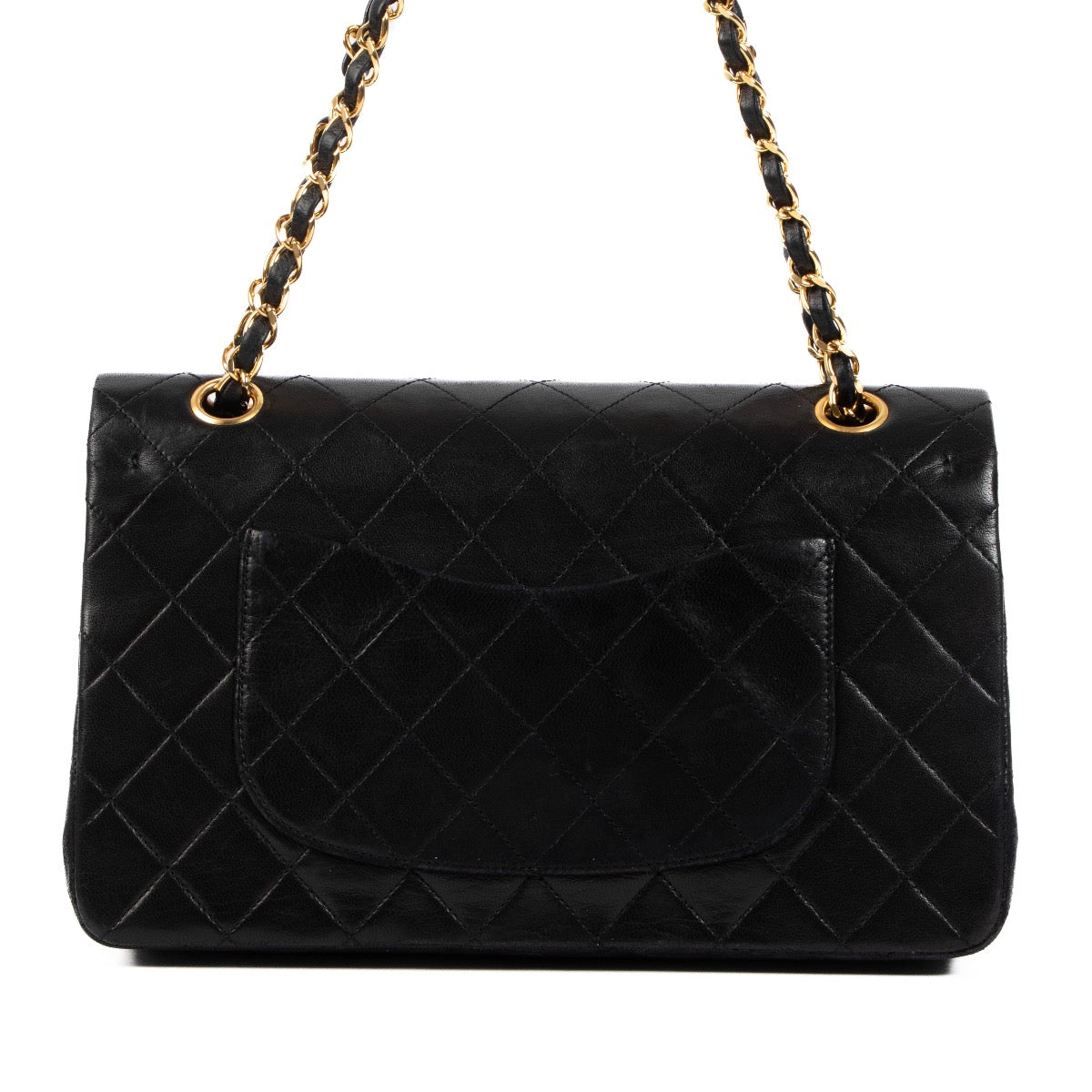 Shop safe online at Labellov in Antwerp, Brussels and Knokke this 100% authentic second hand Chanel Black Lambskin Medium Classic Flap Bag