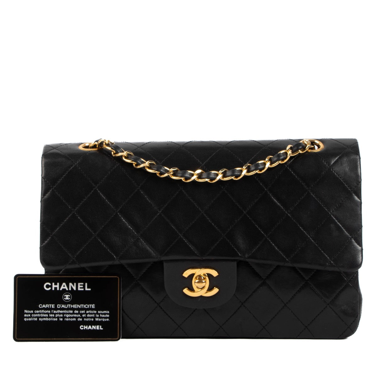 Shop safe online at Labellov in Antwerp, Brussels and Knokke this 100% authentic second hand Chanel Black Lambskin Medium Classic Flap Bag