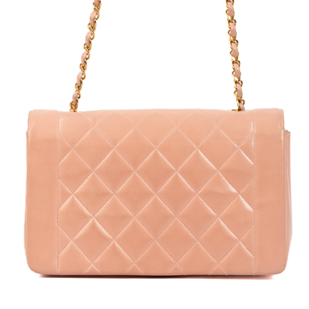 Shop safe online at Labellov in Antwerp, Brussels and Knokke this 100% authentic second hand Chanel Pink Lambskin Diana Crossbody Bag