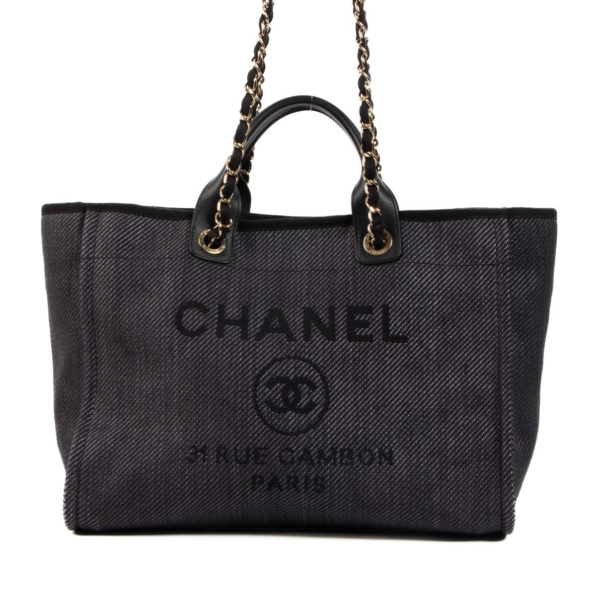 Chanel Deauville, Chanel Black Deauville, Chanel shopper, Chanel mixed fibers, Chanel handbag, Chanel bag, Chanel preloved, Chanel preloved Deauville, Deauville, Chanel Paris, Chanel, Labellov, Preloved,