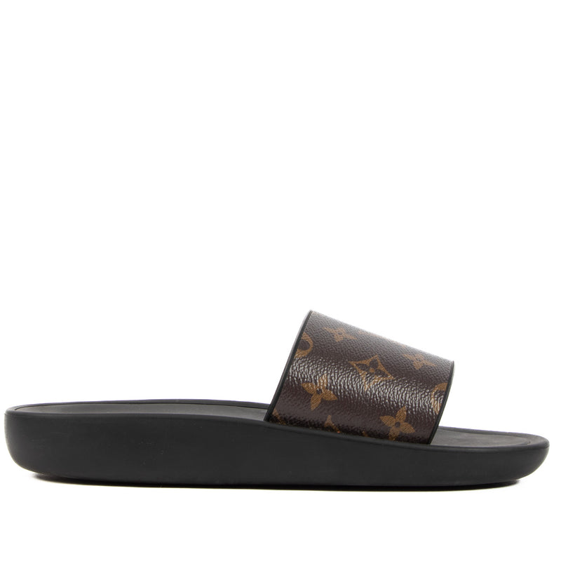 Louis Vuitton Sunbath Monogram Slipper Flats - size 40 for the best price at Labellov secondhand luxury