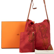 Shop safe online at Labellov in Antwerp, Brussels and Knokke this 100% authentic second hand Hermès Silk Brides De Gala Scarf Bag
