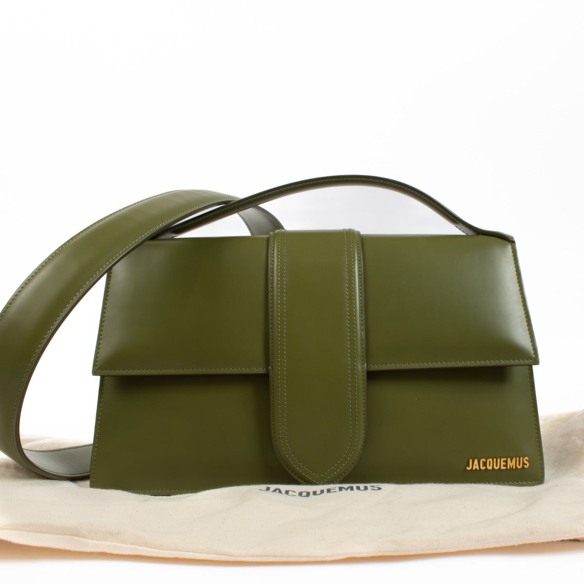 Authentic second hand Jacquemus Khaki Leather Le Bambinou Bag on Labellov.com
