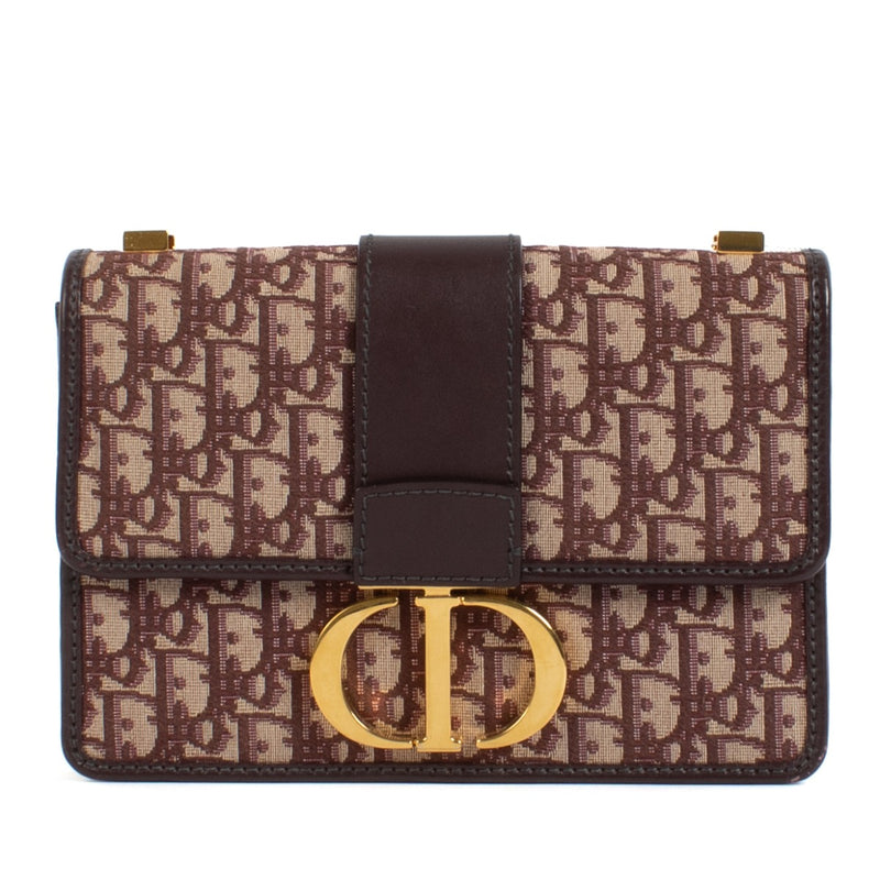 Shop safe online at Labellov in Antwerp, Brussels and Knokke this 100% authentic second hand Christian Dior Burgundy Oblique Montaigne 30