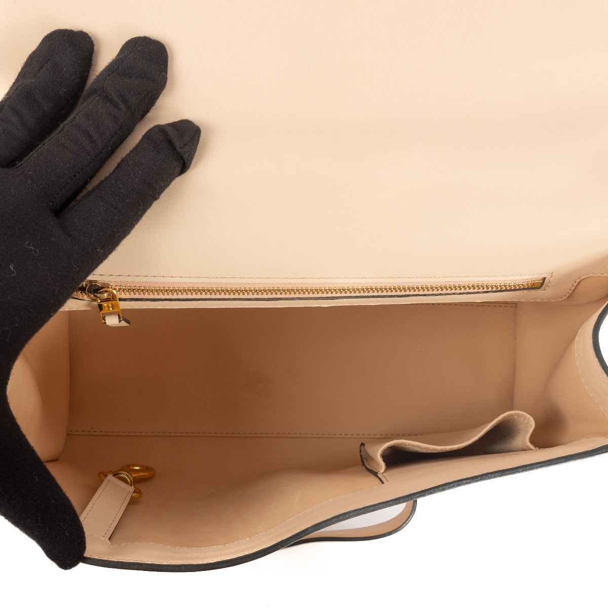 shop 100% authentic second hand Delvaux Simplissime City Nude Cadence Shoulder bag on Labellov.com