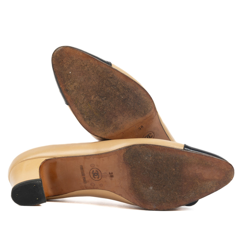 Chanel Vintage Beige Two-Tone Pumps - size 38