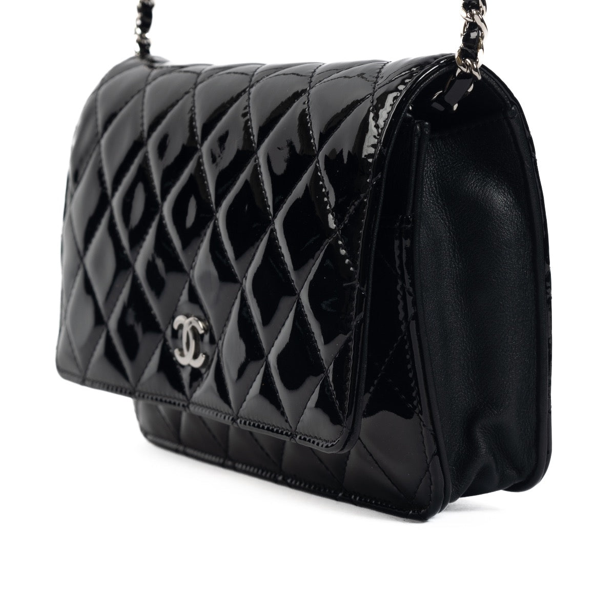 Shop 100% authentic second-hand Chanel Black Patent Leather Wallet On Chain on Labellov.com