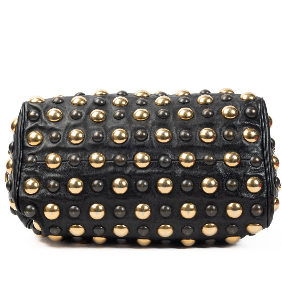 Shop safe online at Labellov in Antwerp, Brussels and Knokke this 100% authentic second hand gucci black gold studded babushka boston bag