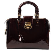 Louis Vuitton Amarant Vernis Melrose Avenue GM for the best price at Labellov secondhand luxury in Antwerp. We buy and sell your preloved and brand new designer bags for the best price.