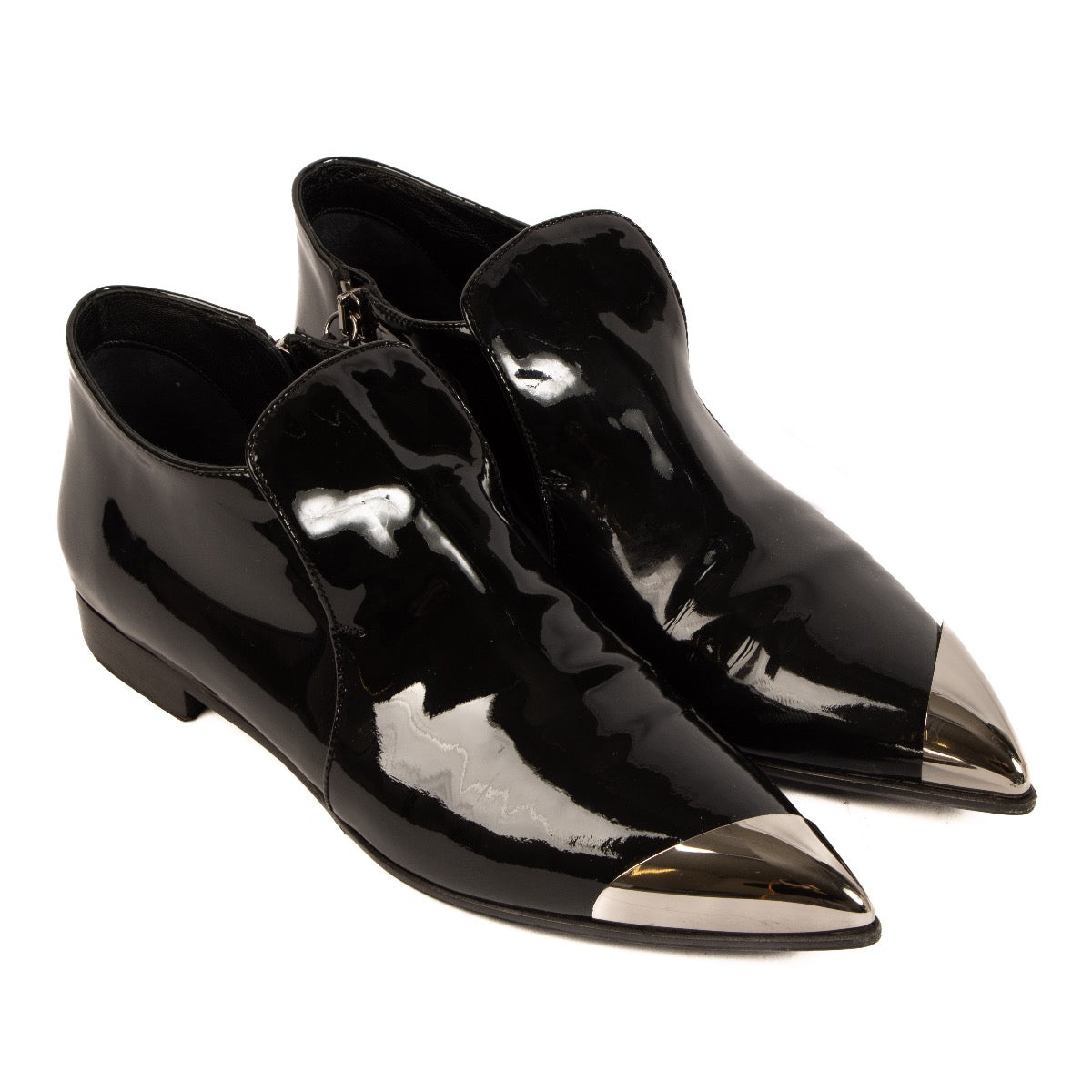 shop 100% authentic second hand Miu Miu Black Patent Leather Metal Tip Flats - Size 37 on Labellov.com
