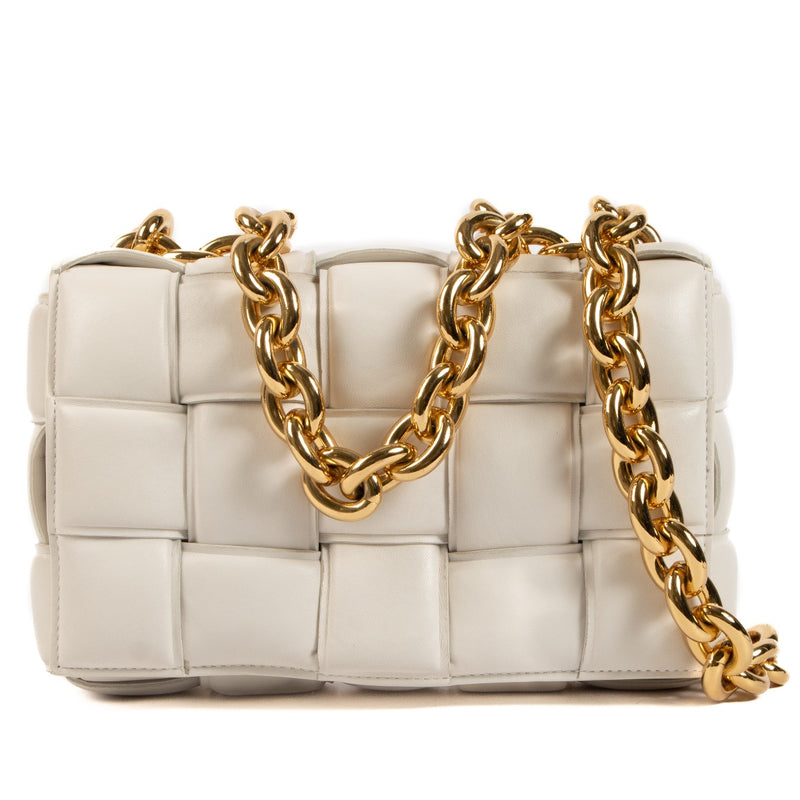 Shop 100% authentic second-hand Bottega Veneta Chalk Chain Cassette Crossbody on Labellov.com