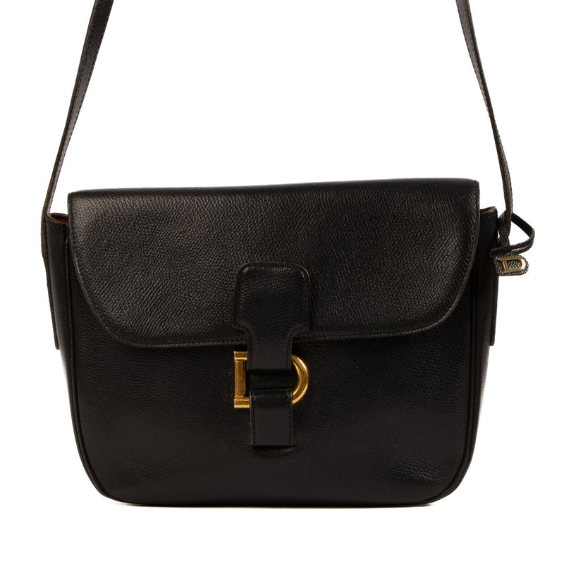 Shop 100% authentic second-hand Delvaux Black Leather Crossbody Bag on Labellov.com