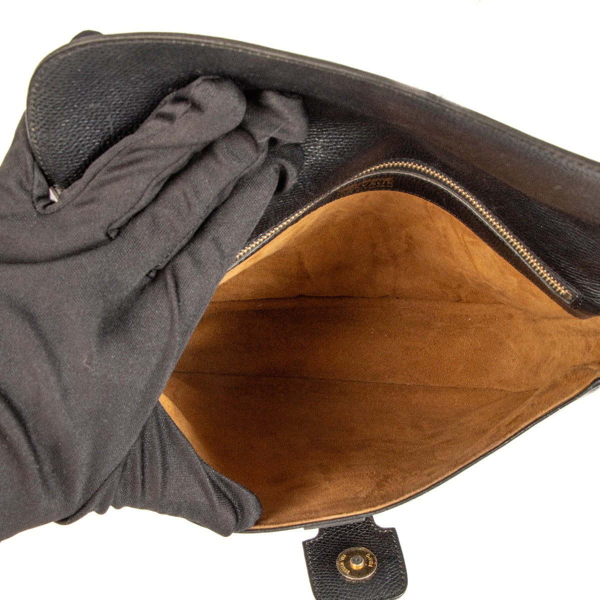 Shop 100% authentic second-hand Delvaux Black Leather Crossbody Bag on Labellov.com