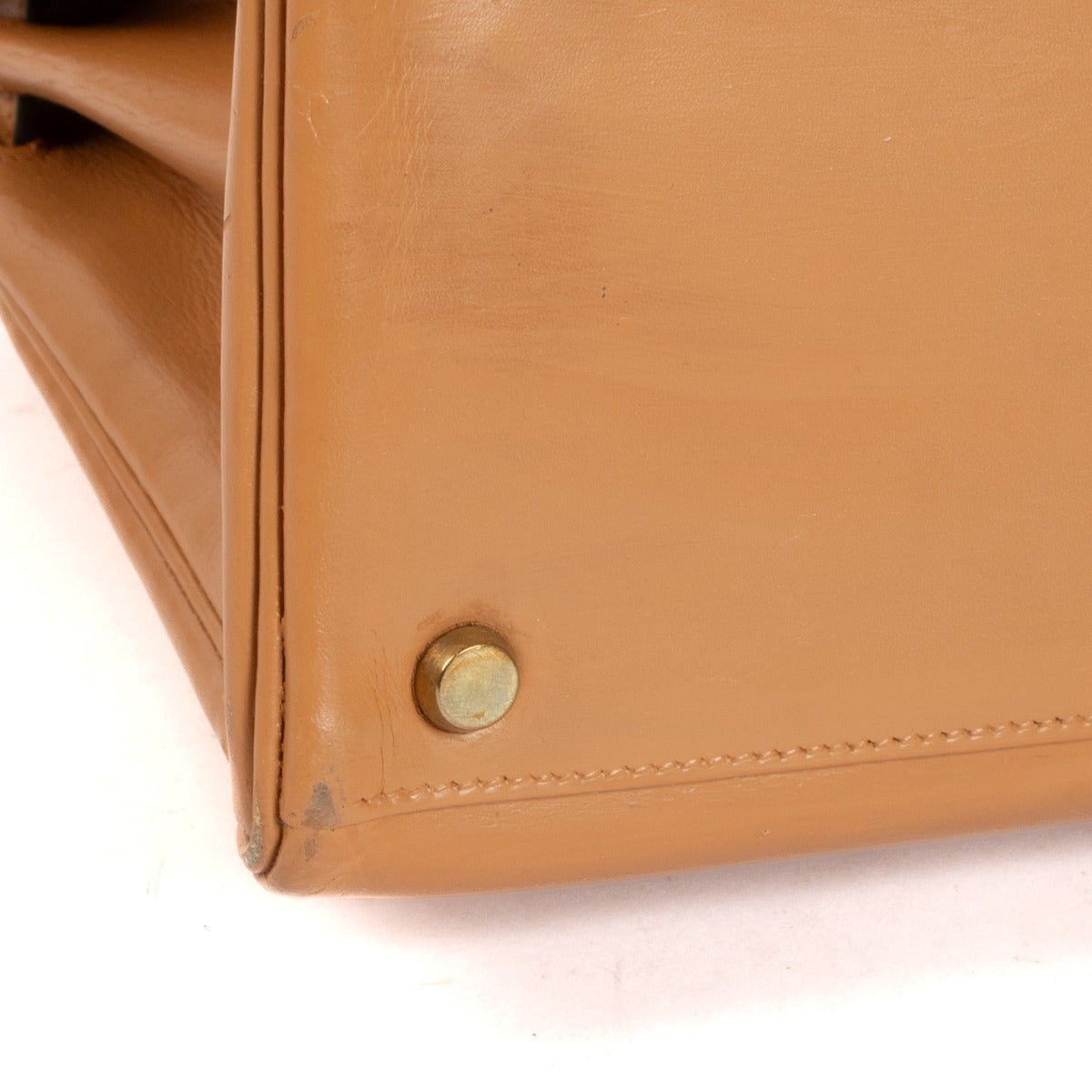 Hermès Vintage Kelly 28 Beige Box GHW