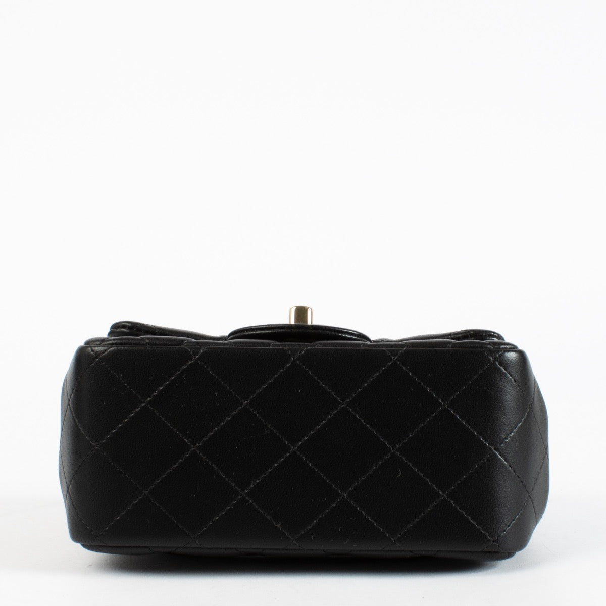 Authentic Second Hand Chanel Black Mini Square Classic flap bag on Labellov.com