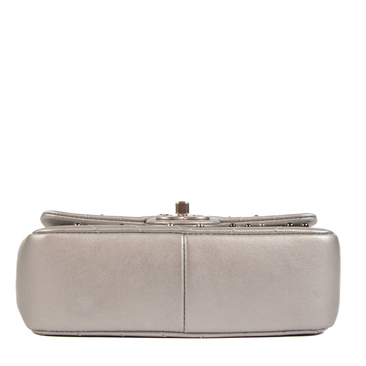 Shop 100% authentic second-hand Chanel Silver Chevron Pearl Classic Flap Bag on Labellov.com