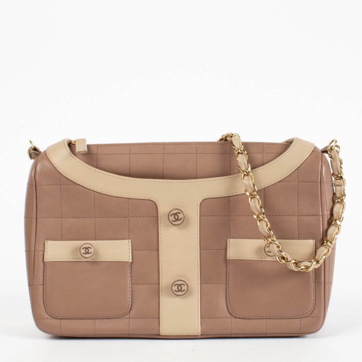 Authentic Preloved Chanel Pink Vintage Gril Shoulder bag on Labellov.com