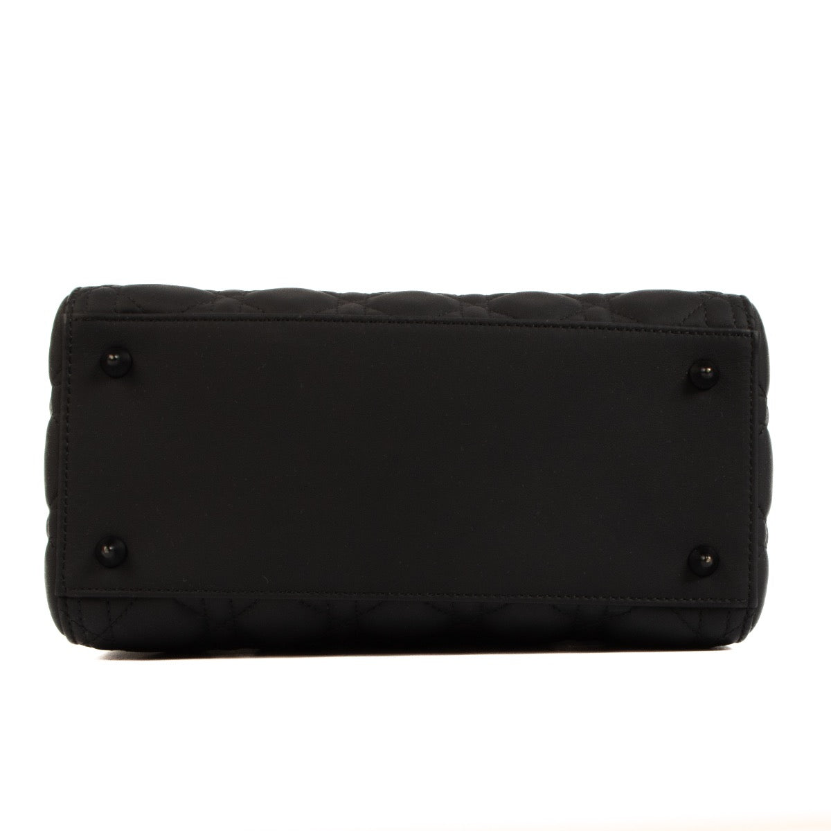 Shop safe online at Labellov in Antwerp Brussels and Knokke this 100% authentic second hand Christian Dior Black Ultramatte Medium Lady Dior