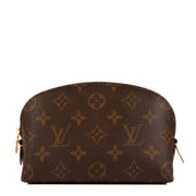 Shop safe online at Labellov in Antwerp, Brussels and Knokke this 100% authentic second hand Louis Vuitton Monogram Canvas Make-up Pouch