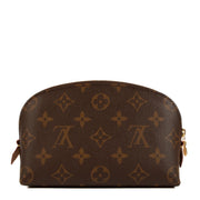 Shop safe online at Labellov in Antwerp, Brussels and Knokke this 100% authentic second hand Louis Vuitton Monogram Canvas Make-up Pouch